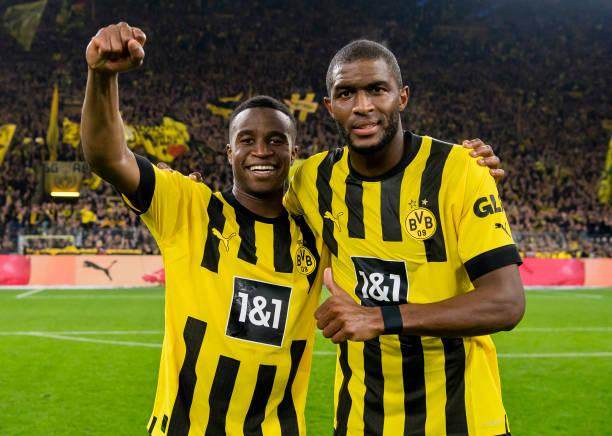 1665273511930073466.jpg 1243828923-612x612.jpg