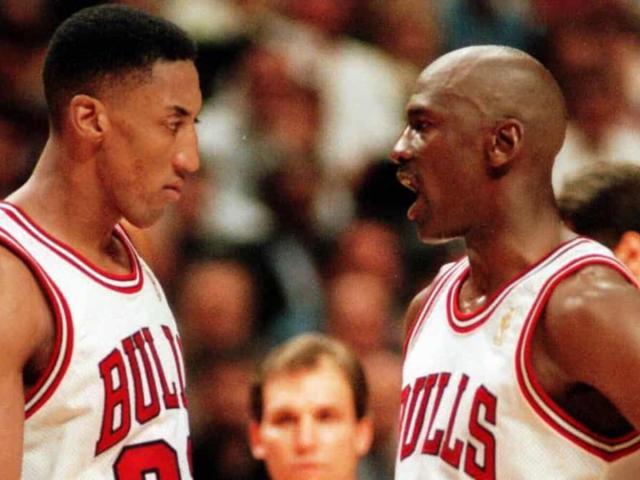 Michael-Jordan-and-Scottie-Pippen-1-1200x900.jpg
